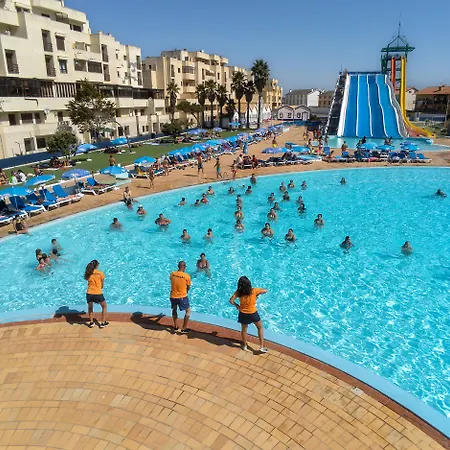 Hotel Cristal Vieira & 4*
